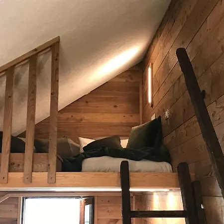 Апартаменти Cozy Close To The Slopes Курмайор