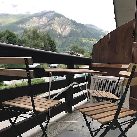 Cozy Close To The Slopes Апартаменти Курмайор